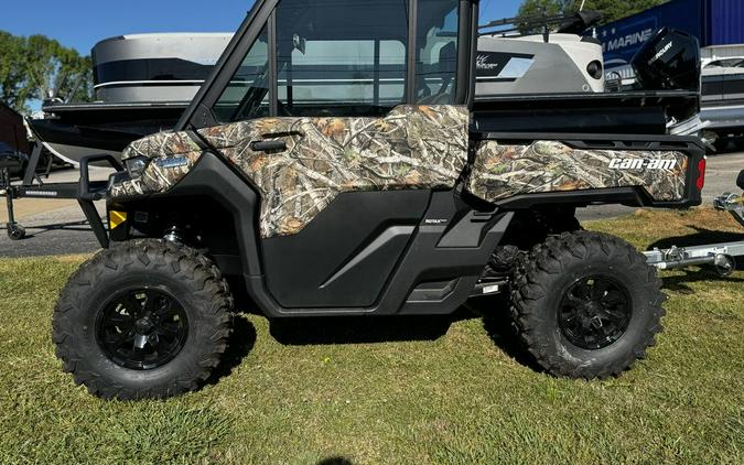 2024 Can-Am™ Defender Limited HD10