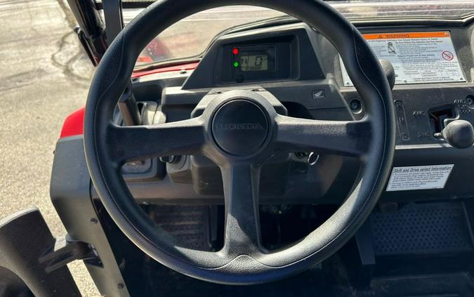 2017 PIONEER 700-4 - Honda
