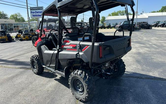 2017 PIONEER 700-4 - Honda