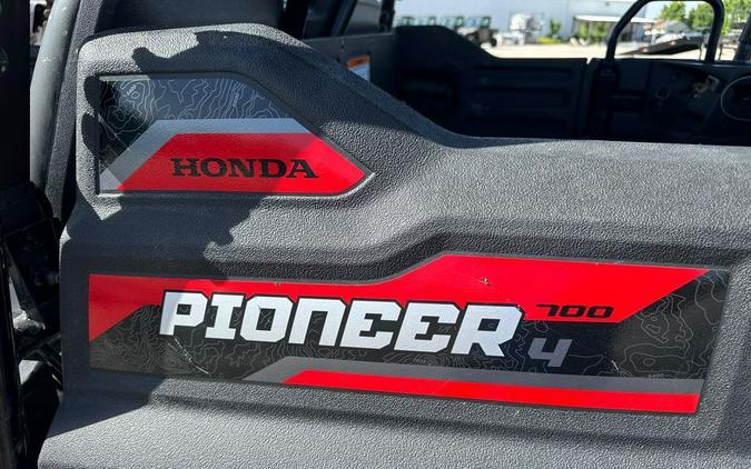 2017 PIONEER 700-4 - Honda