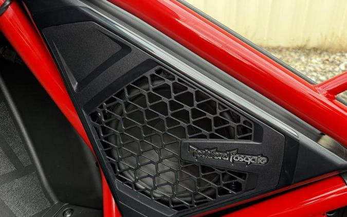 2026 Polaris Slingshot® R AutoDrive Radiant Gray with Indy Red Pearl