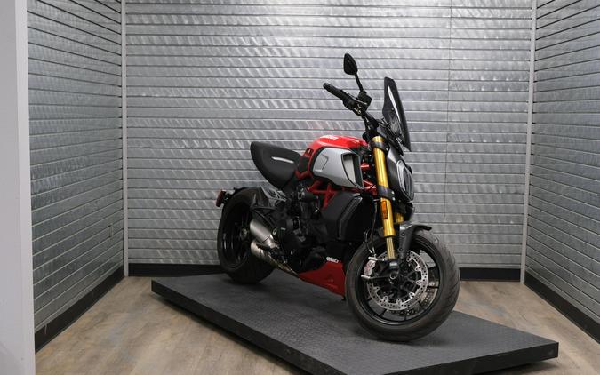 2021 DUCATI DIAVEL1260
