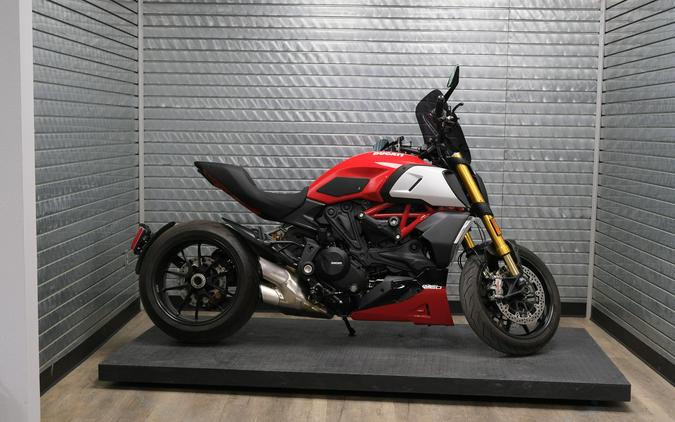 2021 DUCATI DIAVEL1260