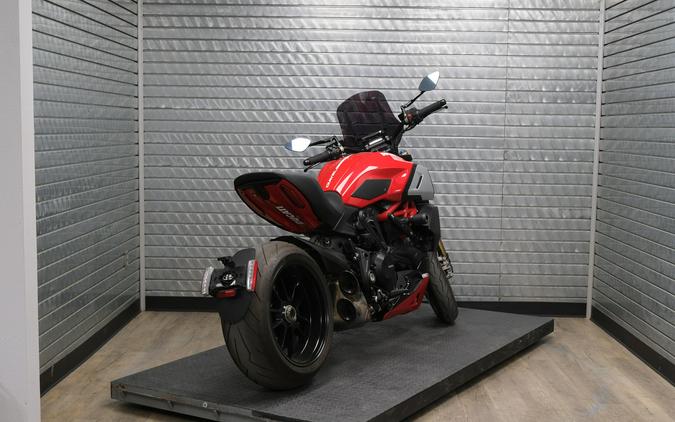 2021 DUCATI DIAVEL1260