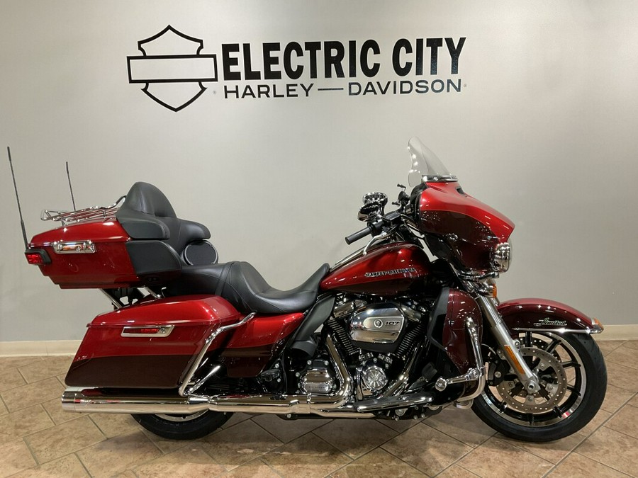 2018 Harley-Davidson® FLHTKL Ultra Limited Low Wicked Red/Twisted Cherry