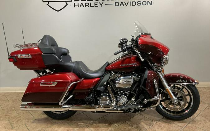 2018 Harley-Davidson® FLHTKL Ultra Limited Low Wicked Red/Twisted Cherry