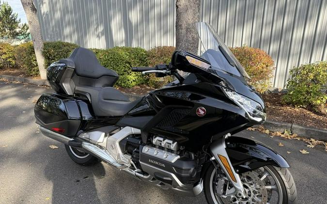 2019 Honda Gold Wing Tour Darkness Black Metallic