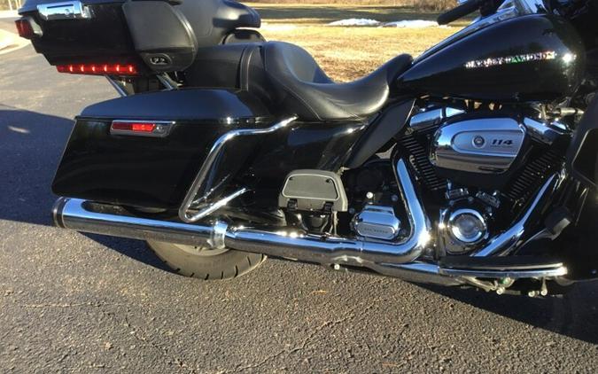 2019 Harley-Davidson® Ultra Limited BLACK