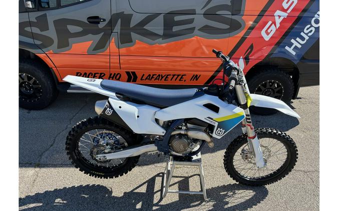 2025 Husqvarna Motorcycles FC 250 DEMO! $9,219.40 OTD W/O TRADE!