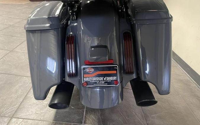 2018 Harley-Davidson® FLHXSE - CVO™ Street Glide®