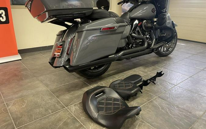 2018 Harley-Davidson® FLHXSE - CVO™ Street Glide®
