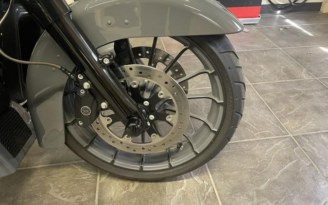 2018 Harley-Davidson® FLHXSE - CVO™ Street Glide®