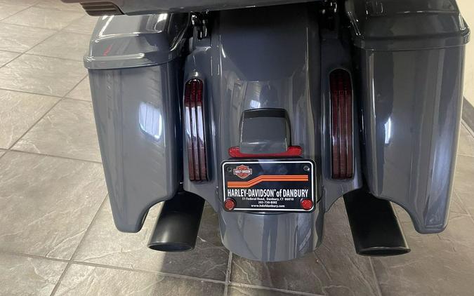 2018 Harley-Davidson® FLHXSE - CVO™ Street Glide®