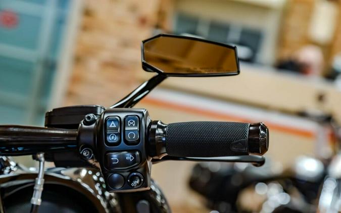 2019 Harley-Davidson Street Glide Special Grand American Touring FLHXS