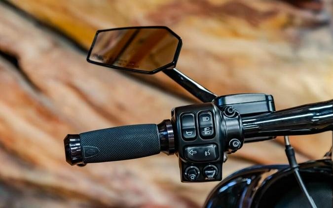 2019 Harley-Davidson Street Glide Special Grand American Touring FLHXS
