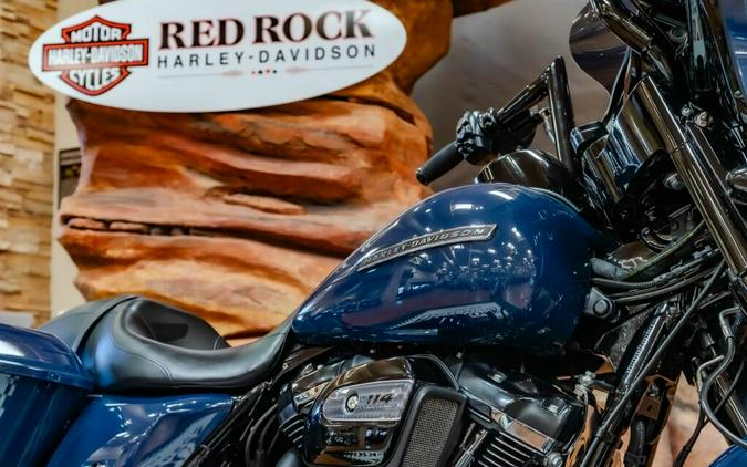 2019 Harley-Davidson Street Glide Special Grand American Touring FLHXS