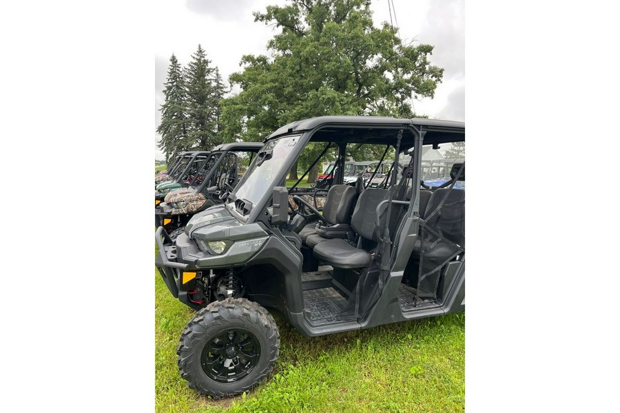 2023 Can-Am Defender MAX XT HD10