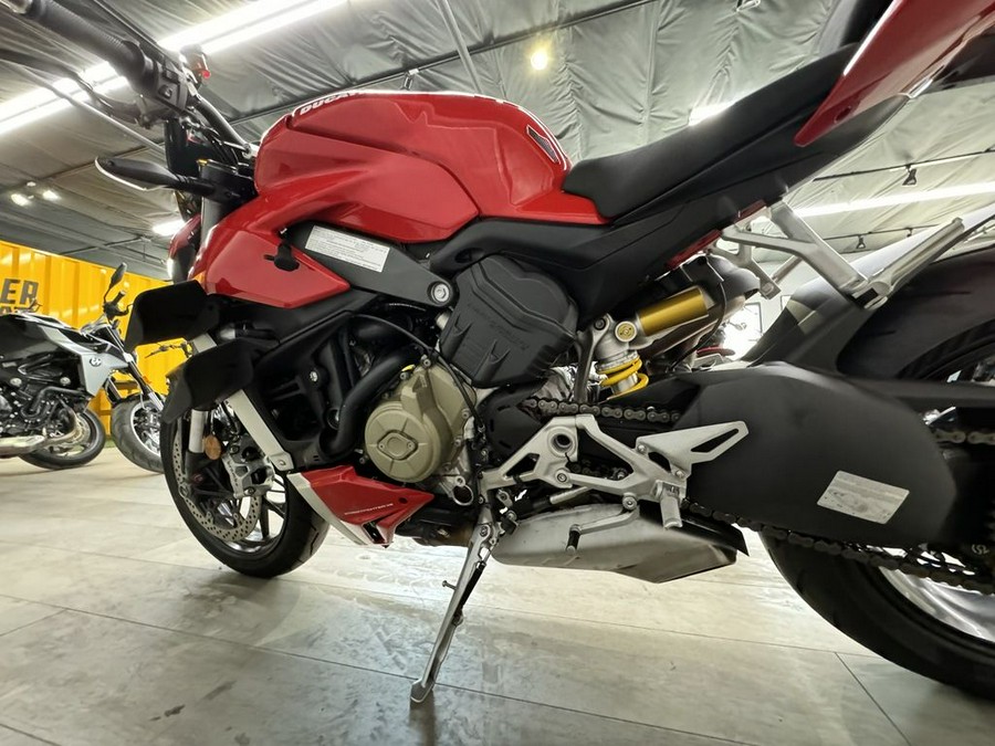 2024 Ducati Streetfighter V4 Red