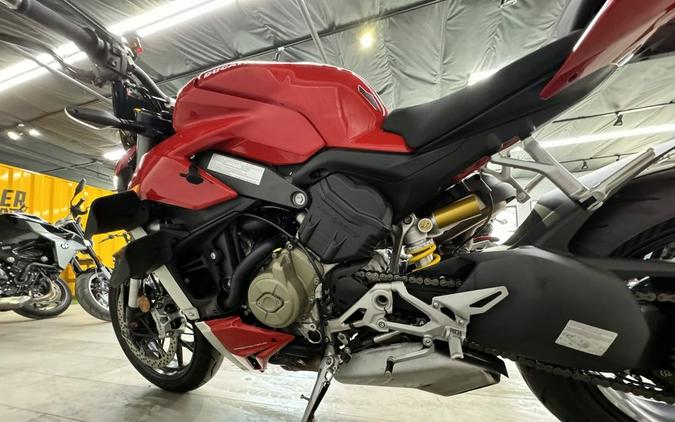 2024 Ducati Streetfighter V4 Red