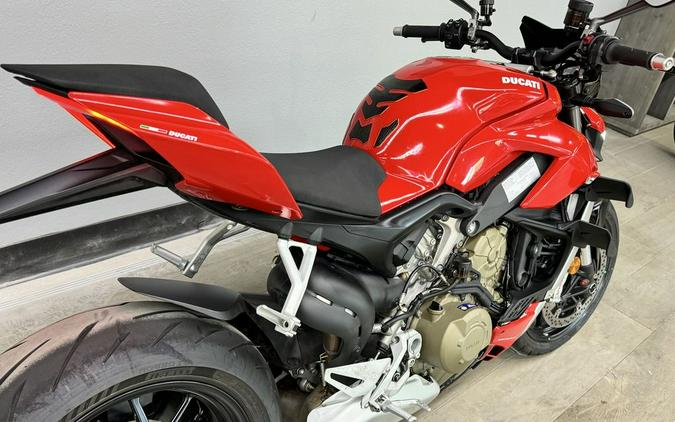 2024 Ducati Streetfighter V4 Red