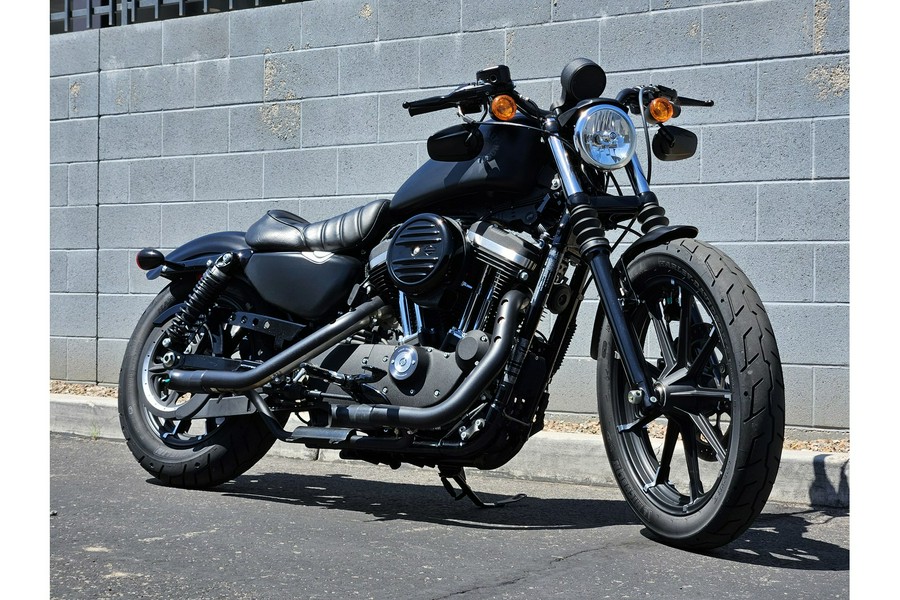 2022 Harley-Davidson® Iron 883