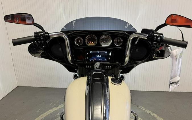 2022 Harley-Davidson® FLHXS - Street Glide® Special