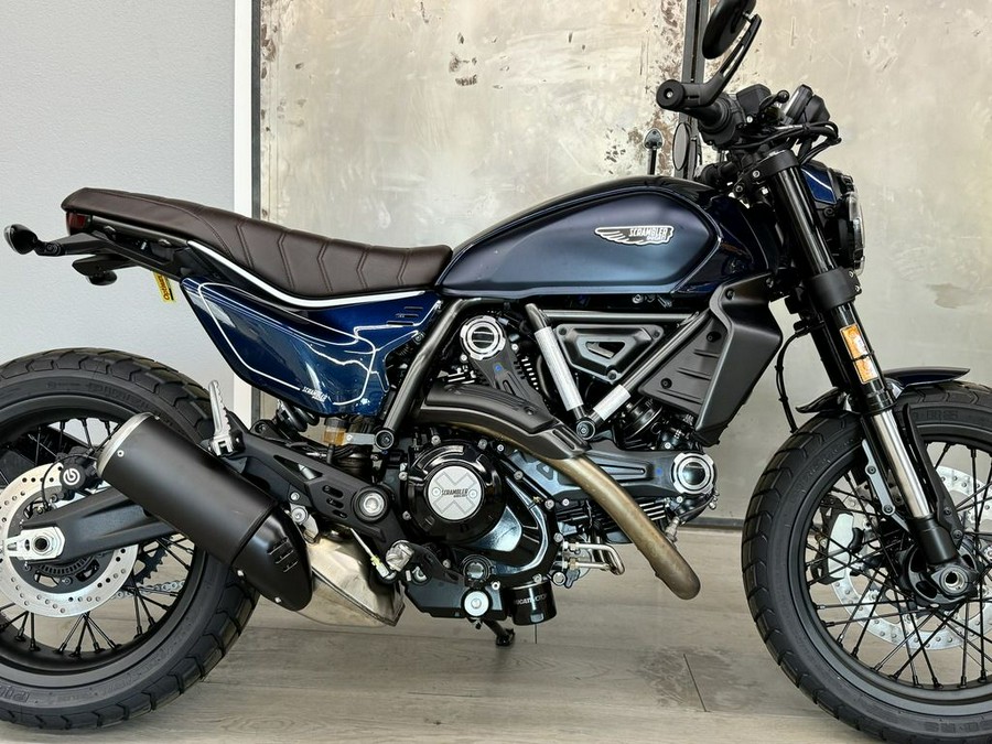 2024 Ducati Scrambler Nightshift (2G) Blue