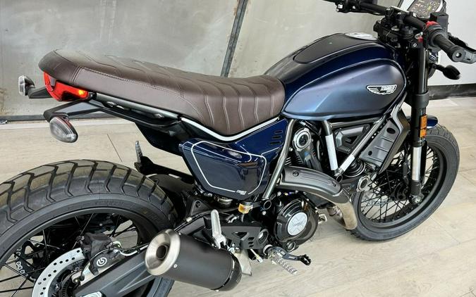 2024 Ducati Scrambler Nightshift (2G) Blue