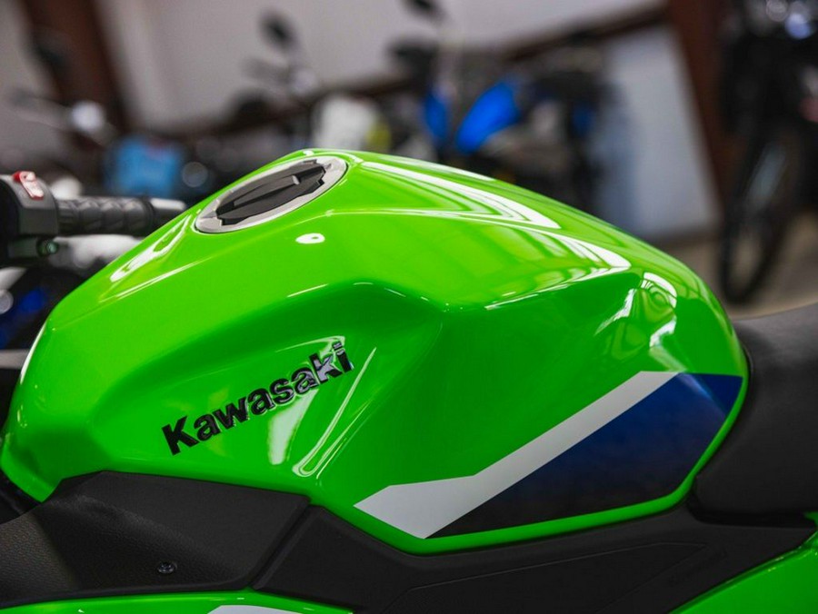 2026 Kawasaki Ninja® 500 Base