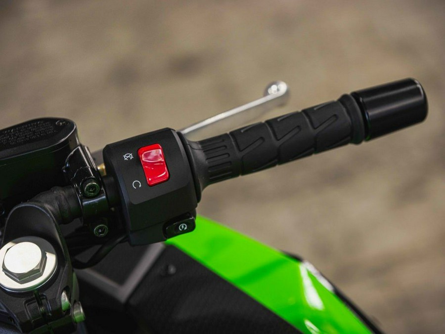 2026 Kawasaki Ninja® 500 Base