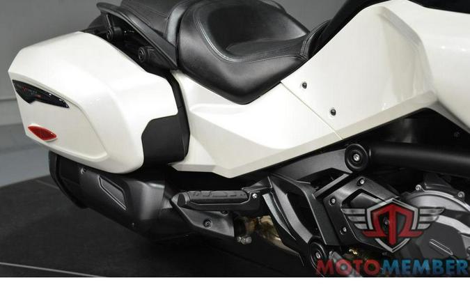 2023 Can-Am Spyder F3-T Rotax 1330 ACE