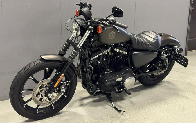 XL 883N 2021 Iron 883™