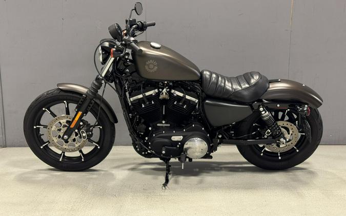 XL 883N 2021 Iron 883™