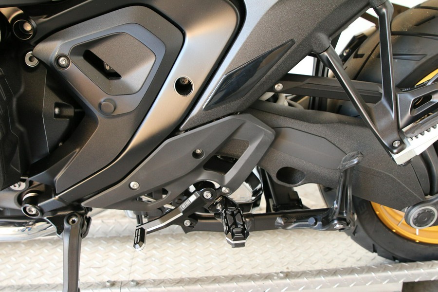 2026 BMW Motorrad R 1300 GS Option 719