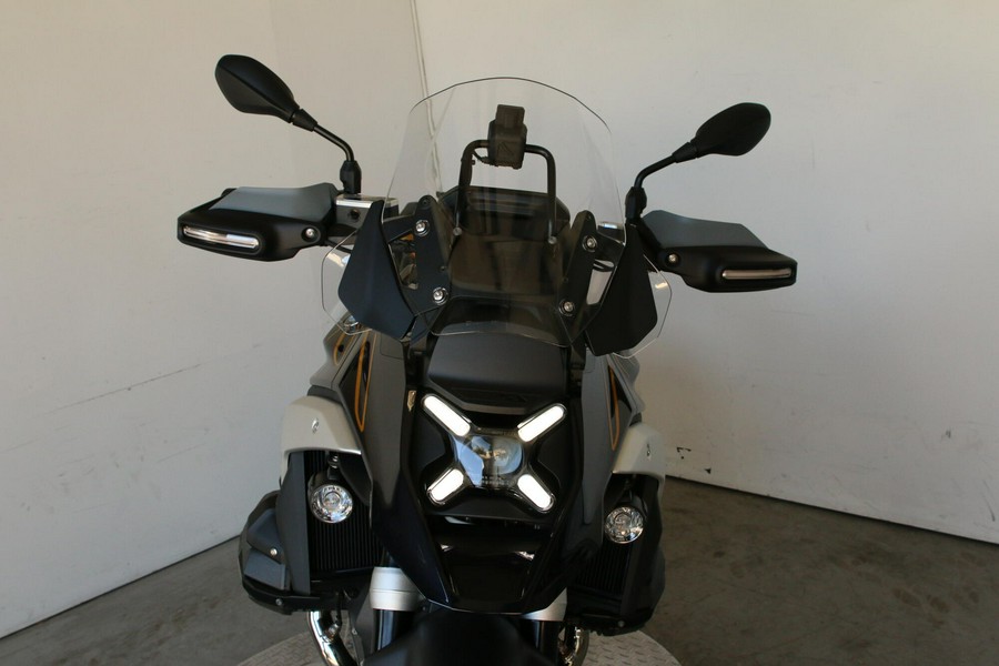 2026 BMW Motorrad R 1300 GS Option 719