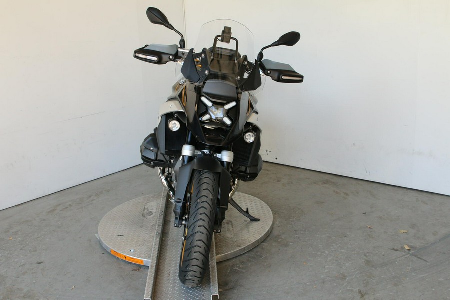 2026 BMW Motorrad R 1300 GS Option 719