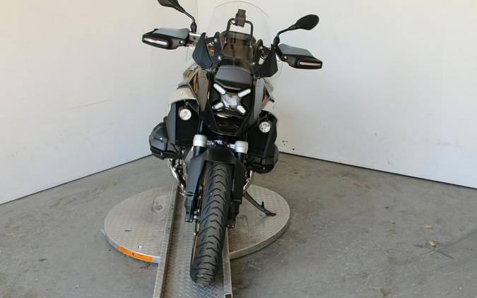 2026 BMW Motorrad R 1300 GS Option 719