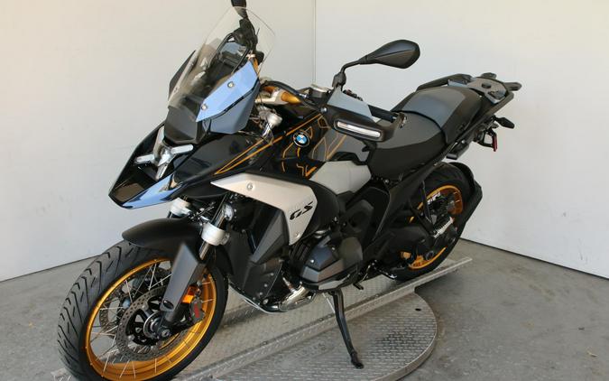 2026 BMW Motorrad R 1300 GS Option 719