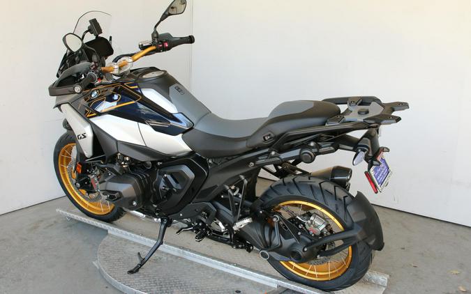 2026 BMW Motorrad R 1300 GS Option 719
