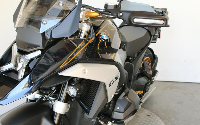 2026 BMW Motorrad R 1300 GS Option 719