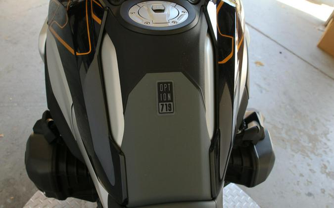 2026 BMW Motorrad R 1300 GS Option 719