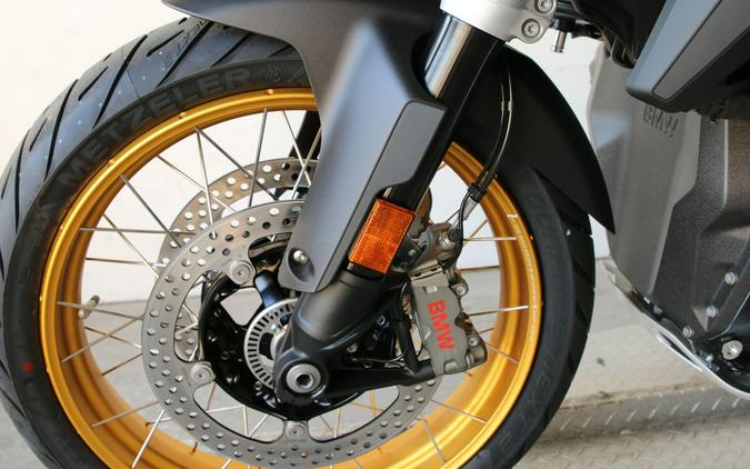 2026 BMW Motorrad R 1300 GS Option 719