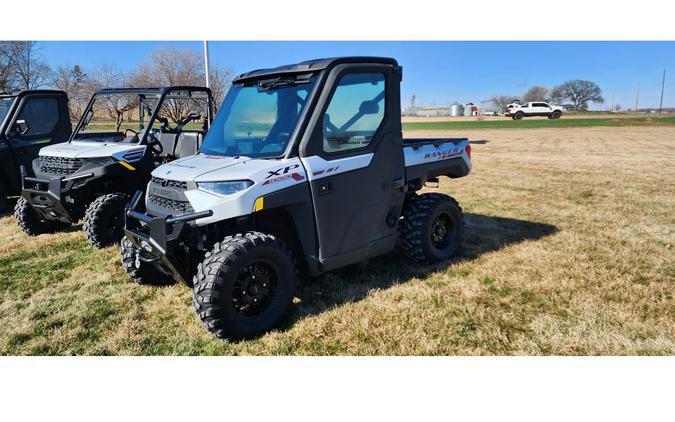 2023 Polaris Industries RANGER XP 1000 NorthStar Trail Boss Ghost White/Perf Red - RIDE COMMAND Package