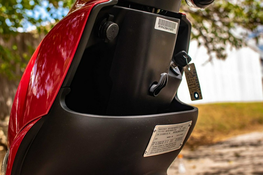 2024 Genuine Scooter Buddy 125 Red