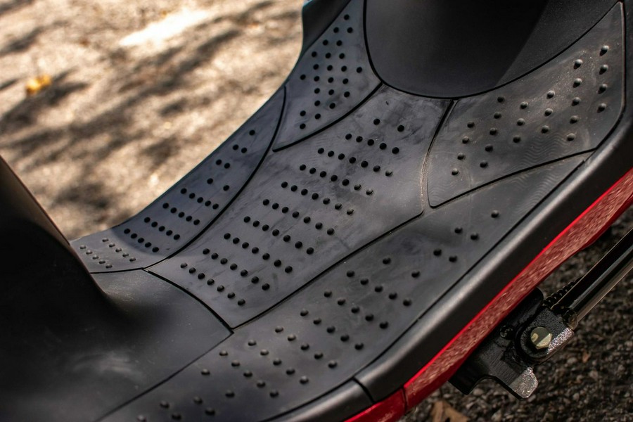 2024 Genuine Scooter Buddy 125 Red