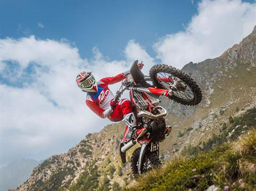 2026 Beta 300 Xtrainer