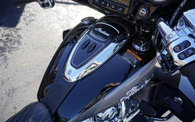 2024 Indian Motorcycle Roadmaster® with PowerBand Audio Package