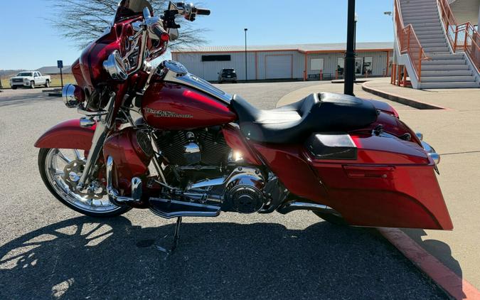2012 Harley-Davidson® Street Glide® Ember Red Sunglo