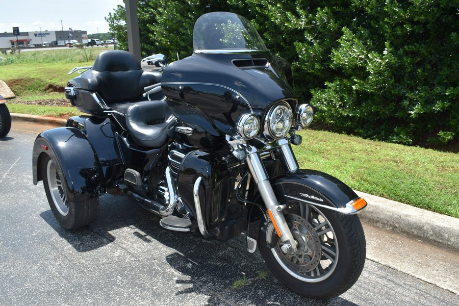 FLHTCUTG 2015 Tri Glide® Ultra