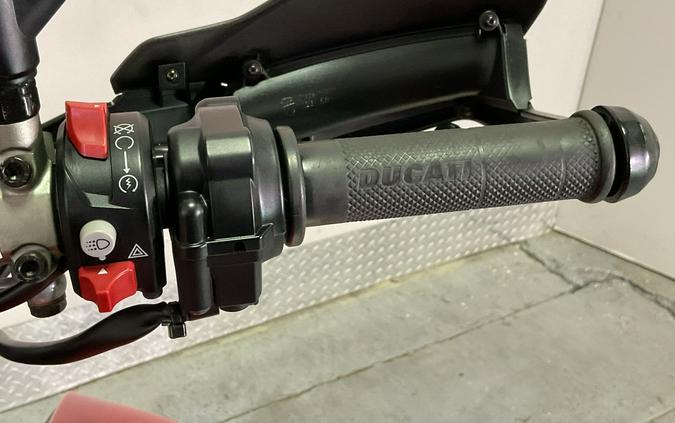 2022 Ducati Hypermotard 950